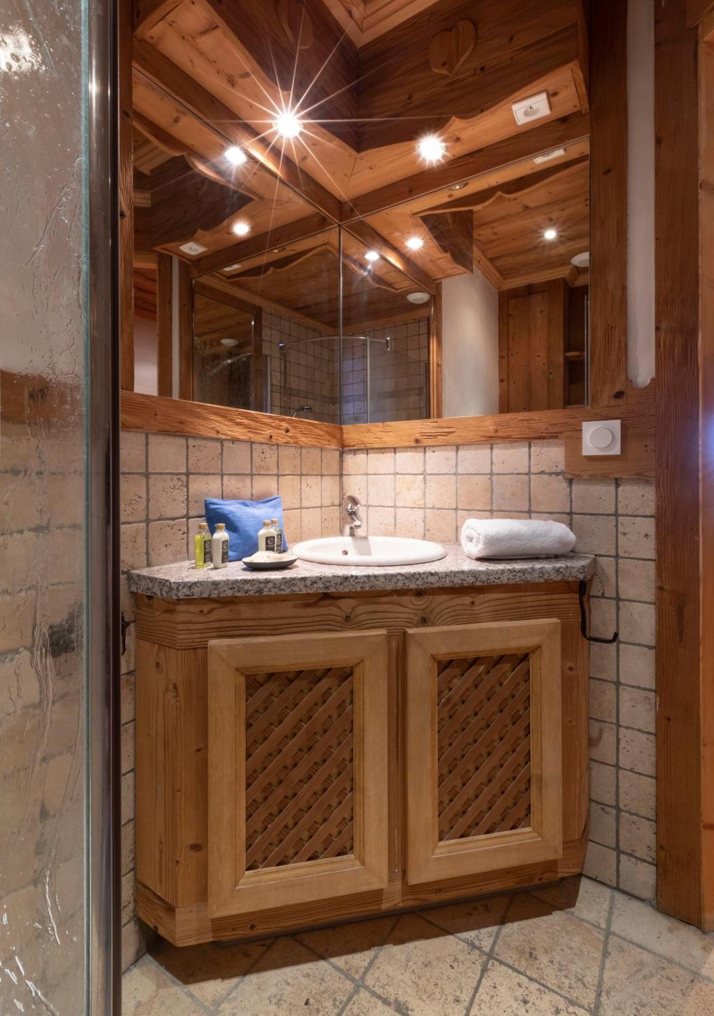 Terresens - Les Cascades Hotell Courchevel Eksteriør bilde
